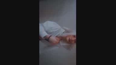 <3