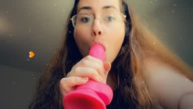I just LOVE sucking cock. ;)