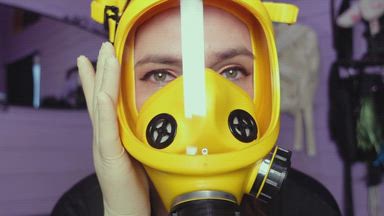 yellow gasmask fetish