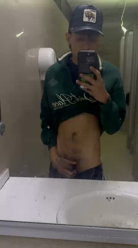 Cum public