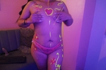 Show Neon