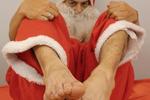 Santa Claus brought you some feet for Christmas 👣