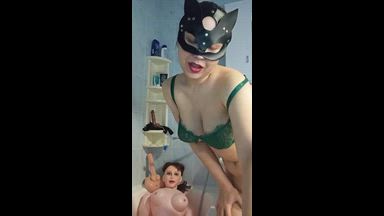 Sex with Cindy in the shower💦💦