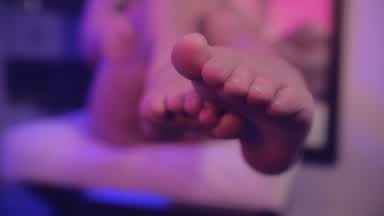 Cum on my feet