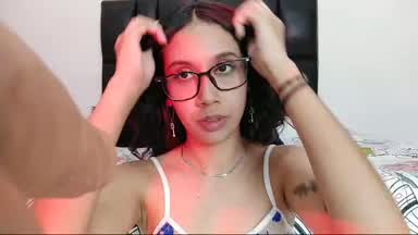 A quick blowjob in my room