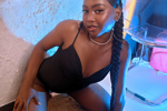 I AM A HOT GIRL 🥰