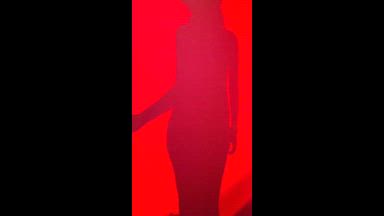 dance under the red light🥵🔥