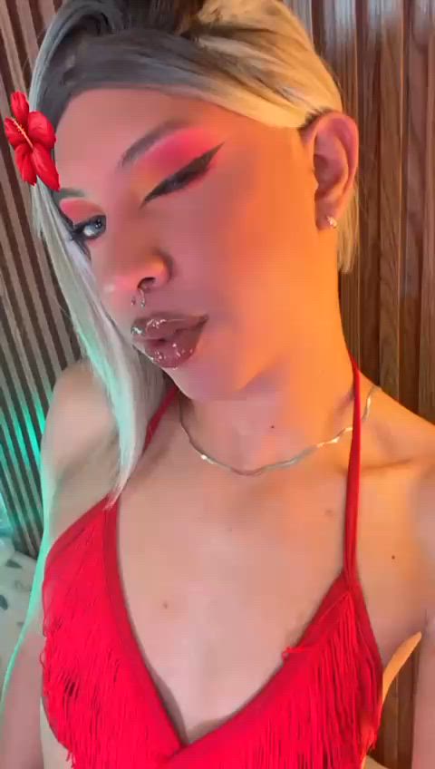 “Admit it… you’re already falling for me.”