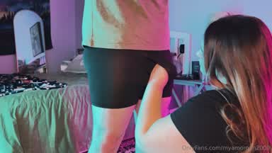 Bouncing Phat Ass on Massive Cock