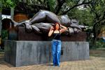 indira โ a short walk in Medellin