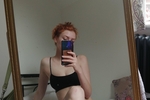 Playful in the mirror🤫