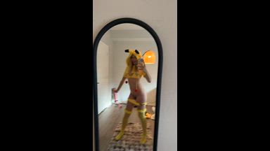 ella ๐ป โ No underwear