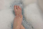 ariana โ Lost in the Bubbles