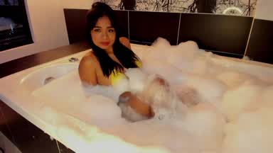 sparkling bath