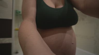 fans.ly r discoliisa โ Pregnant 9 months