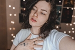 :3
