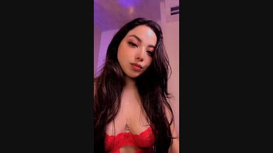 😘