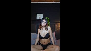 U LIKE MY LINGERIE?