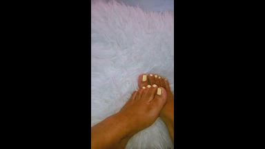 show feet