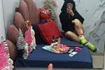 I waiting for u in my room