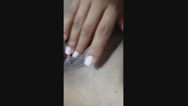 I play with my pussy