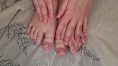 feet care with an oil