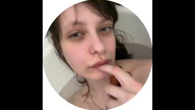 bath video