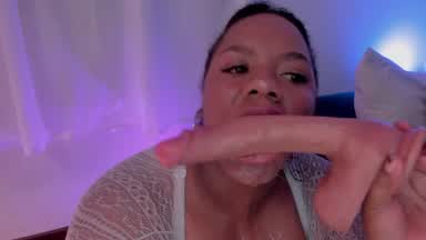SUCK BIG DILDO WHITE