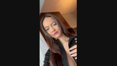 tease my boobies  xx