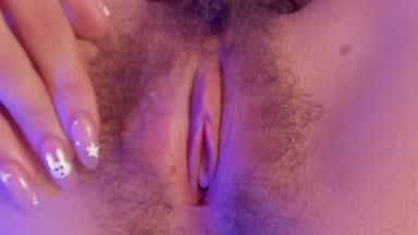 Bonnie's Pussy Close Up!