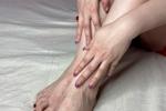 tease bare and silky feet