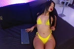 yellow chick💛