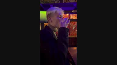 Nick in the bar