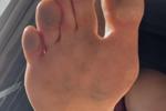 come to worship my feet, loser <3