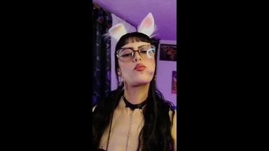 I love being a cute bunny 🩷🥕