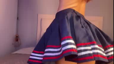 Do you dare to look more closely? 🍑💦