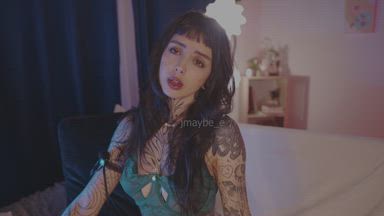 Mmm