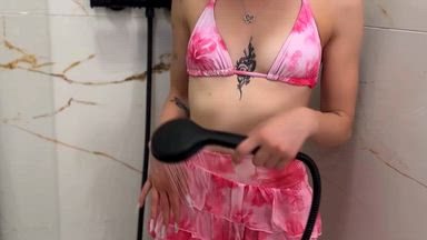 elliejules โ Steam On Skin