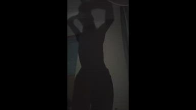 Look at this moves!