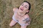 Hot day! Wet me<3