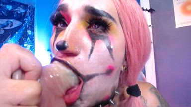 slow and juicy deep throat🤡💦