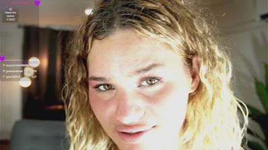 CUMFACE JANE AND CHLOE IN POV ! MTTY