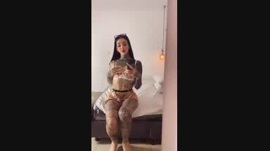 Hii😈