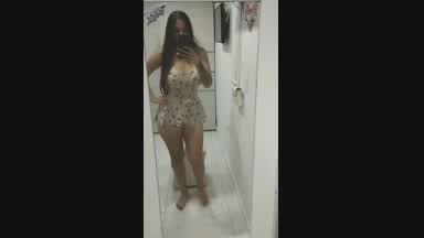 What do you think of this drees