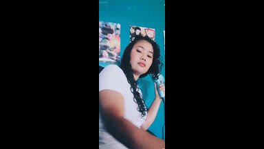 Hi