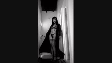 Vampire ready to haunt you