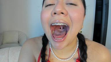 close-up of mouth and pussy vibration
