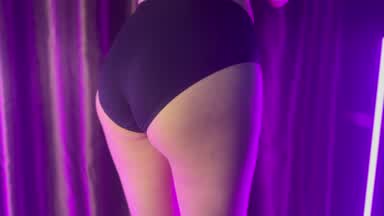 Ass show