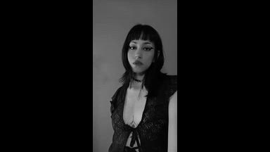 ♥