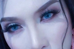 Queenly
